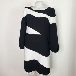 Chukkers Boca Raton black and white dress modern size large